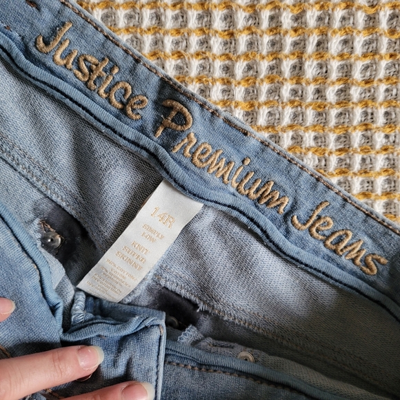 ⭐️Justice Premium Skinny Jeans⭐️ - Picture 3 of 3